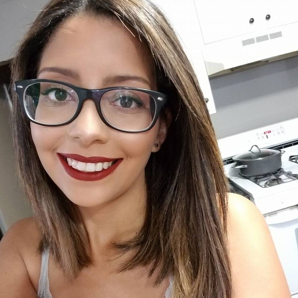 Meet your Posher, Sasha